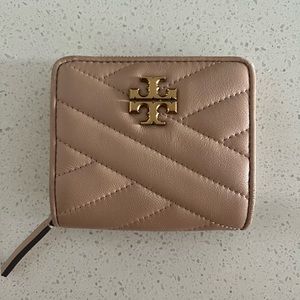 Tory Burch Wallet- gently used!